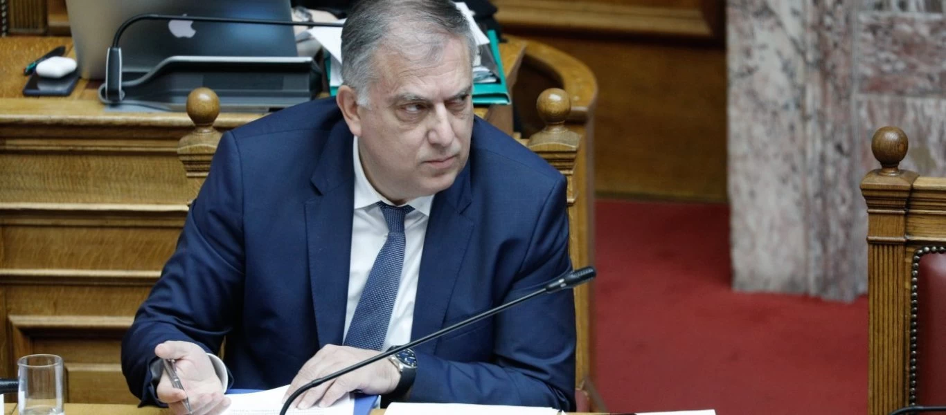 Τ.Θεοδωρικάκος: «Τη Δευτέρα θα επιστρέψει το 70% των δημοσίων υπαλλήλων στην εργασία του»